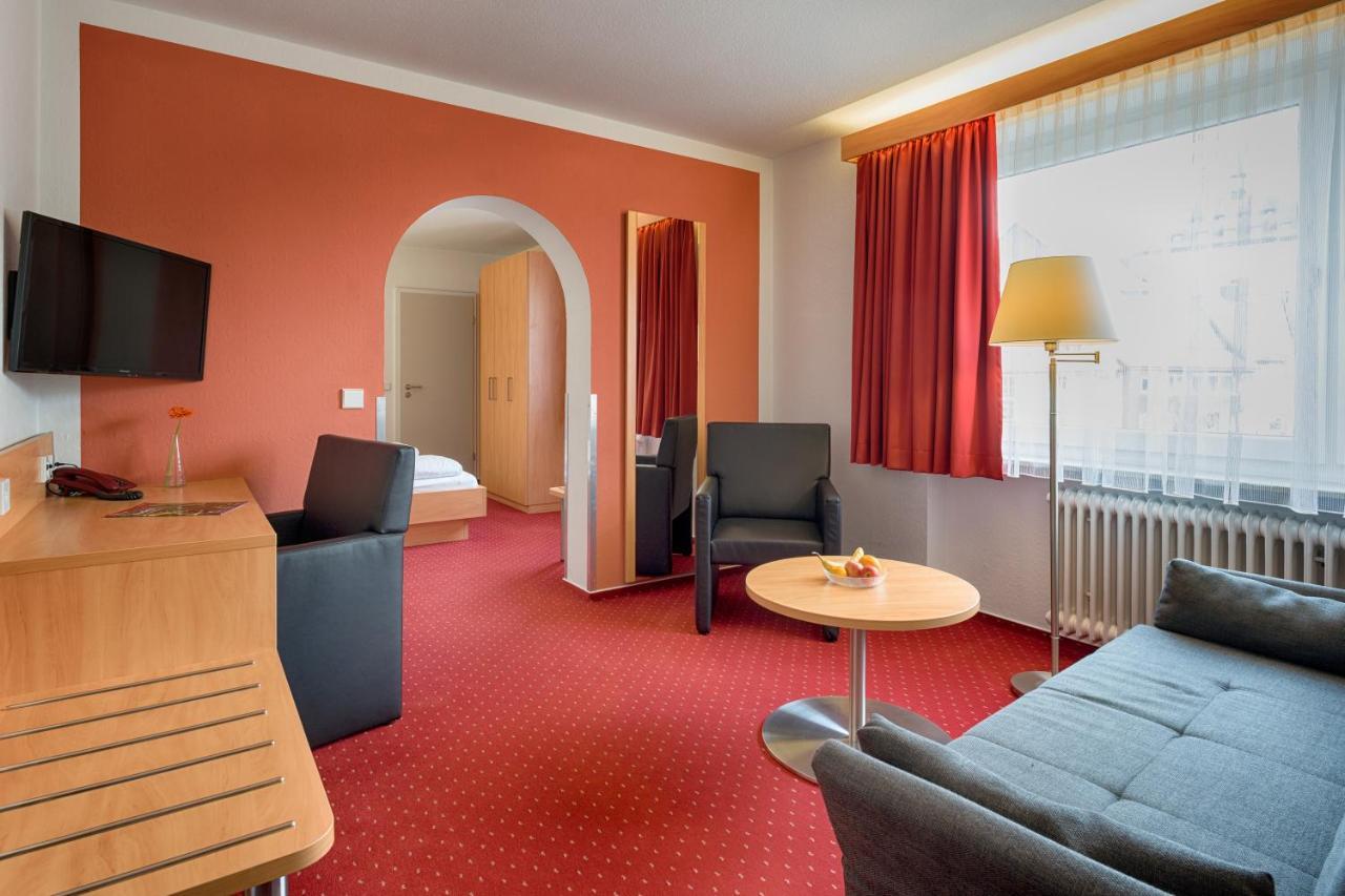 טיטיזי-נוישטאדט Hotel Jaegerhaus מראה חיצוני תמונה